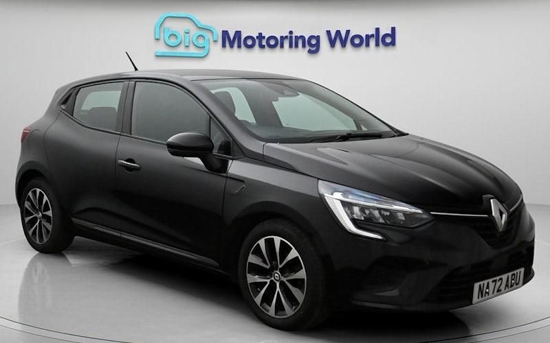 Begagnad Renault Clio V Iconic 90 HK (66 kW) 2022 Svart Halvkombi