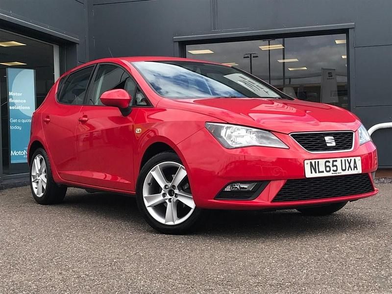 Red Used 2015 Seat Ibiza Hatchback | £6,750 (Fair price) - Image 1/3