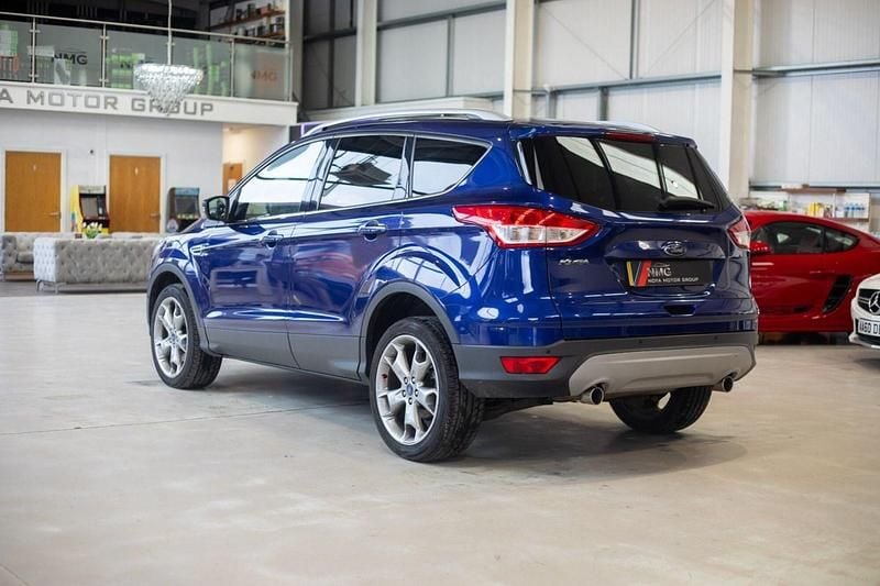Used Ford Kuga Titanium 180 HP (132 kW) 2016 Blue SUV