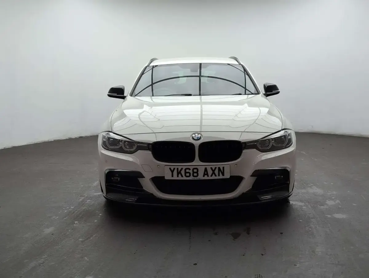 Used BMW 320 M Sport 2018 White Estate