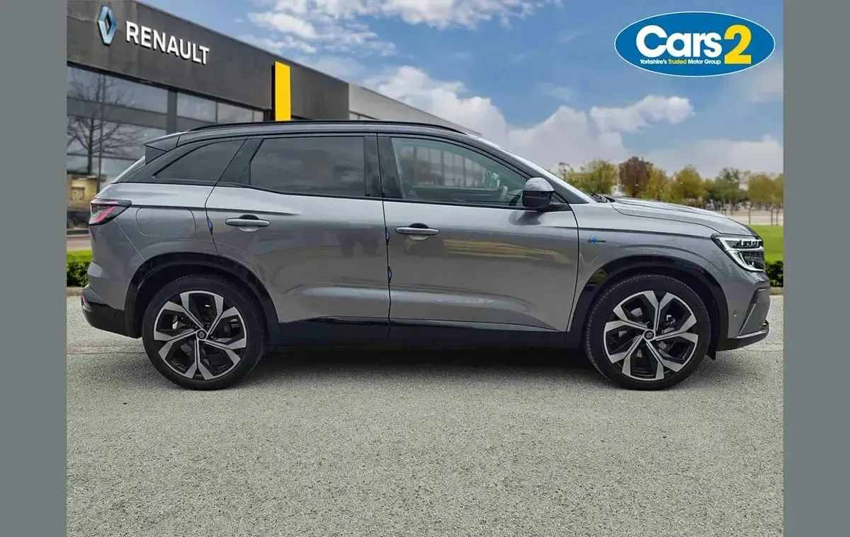 Used Renault Austral Techno Esprit Alpine 200 HP (147 kW) 2024 Grey/black  SUV