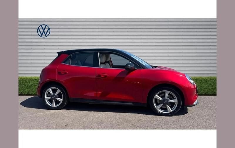 Used Ora 03 Pure+ 125 kW (171 HP) 2024 Red Hatchback