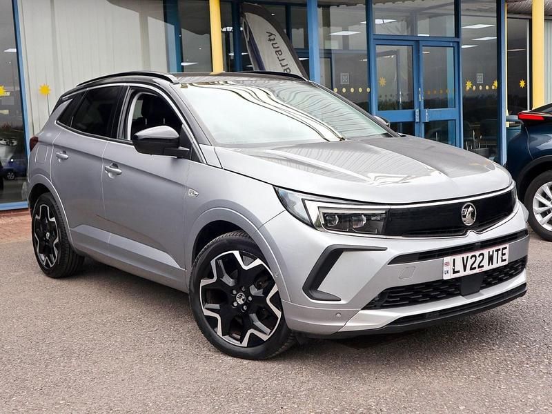 Grey Used 2022 Vauxhall Grandland X Elite SUV | £16,789 (Fair price) - Image 1/4
