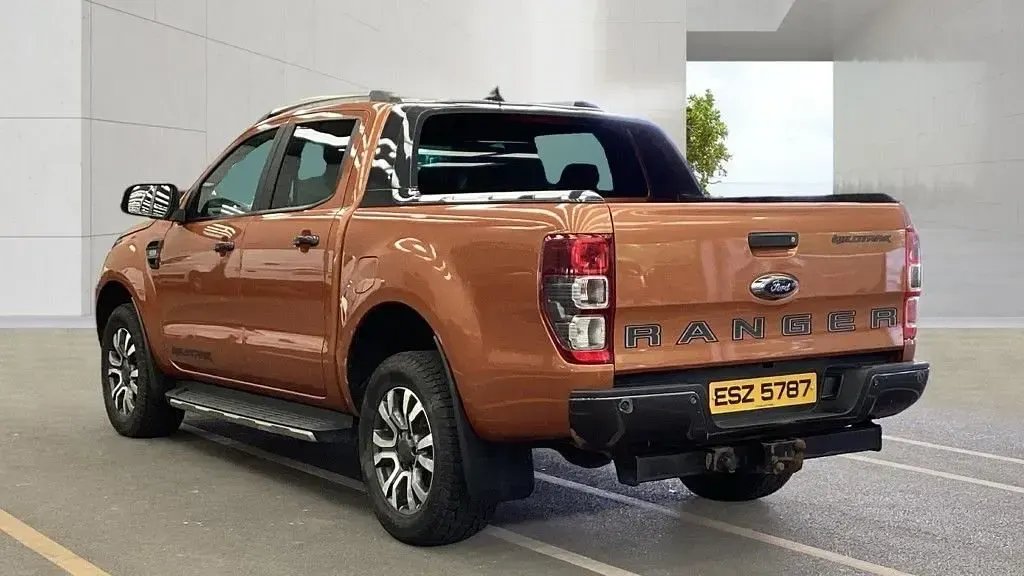 Used Ford Ranger Wildtrack 200 HP (147 kW) 2020 Orange Pickup