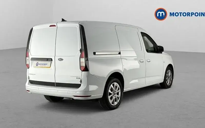 Used Ford Transit Limited 150 HP (110 kW) 2025 White Van