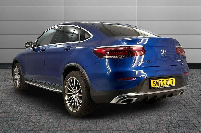 Used Mercedes GLC300e AMG Line Premium 255 HP (187 kW) 2022 Blue Coupe