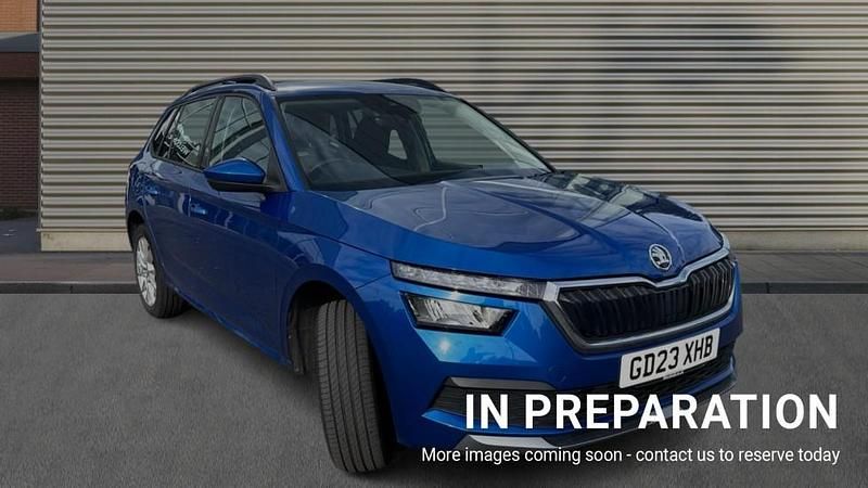 Race blue metallic Used 2023 Skoda Kamiq SE SUV | £15,990 (Fair price) - Image 1/4