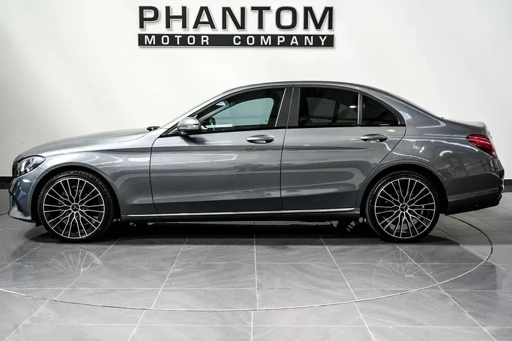 Second-hand Mercedes C200 SE 198 CP (145 kW) 2019 Gri Berlinǎ