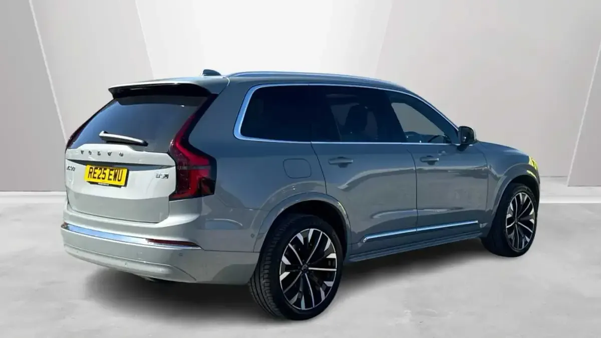 Used Volvo XC90 Ultra 247 HP (181 kW) 2025 SUV