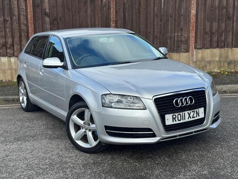 Used Audi A3 102 HP (75 kW) 2011 Silver Hatchback