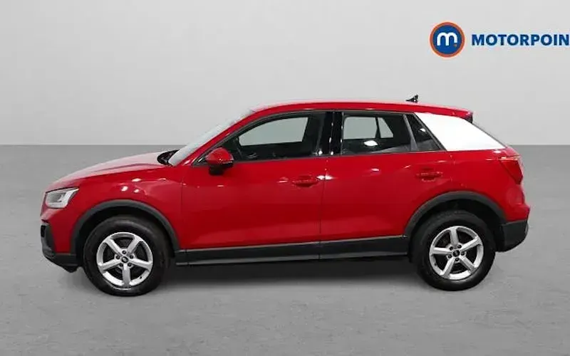 Usado Audi Q2 150 CV (110 kW) 2021 Rojo SUV