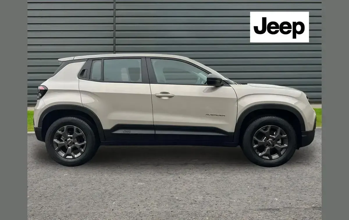 New Jeep Avenger Longitude 100 HP (73 kW) 2025 Beige SUV