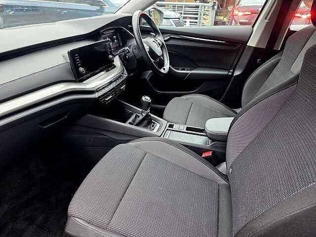 Begagnad Skoda Octavia SE 110 HK (80 kW) 2020 Silver Halvkombi