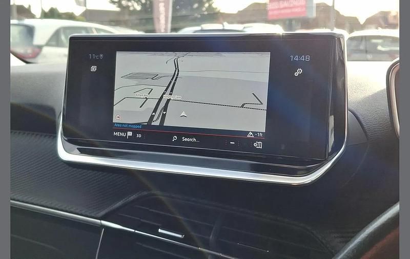 Used Peugeot 2008 Allure Premium 129 HP (94 kW) 2020 Red SUV