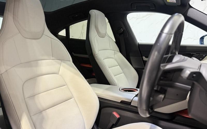 Used Porsche Taycan 389 kW (530 HP) 2023 Sedan