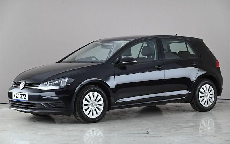 Used VW Golf VII S 116 HP (85 kW) 2019 Black Hatchback