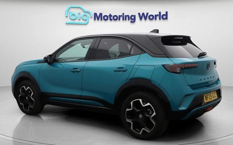Used 2025 Vauxhall Mokka Ultimate SUV | £23,300 (Expensive) - Image 1/4