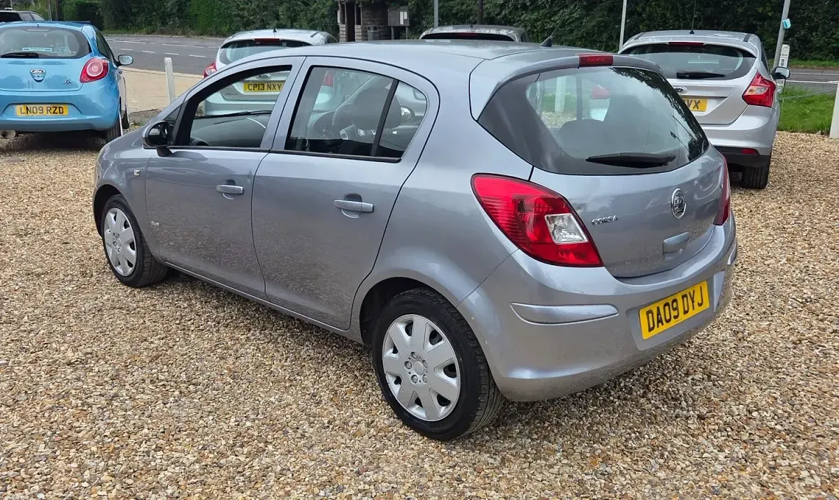 Used Vauxhall Corsa Club 2009 Silver Hatchback