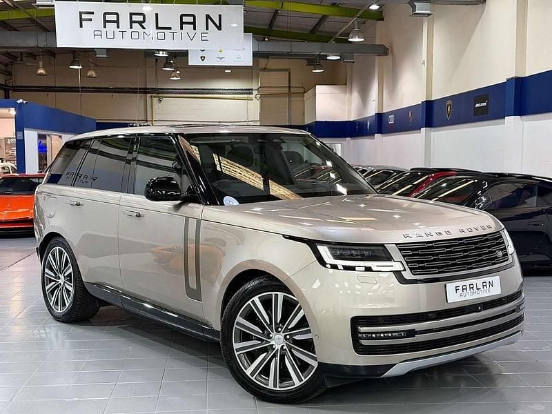 Gold Used 2022 Land Rover Range Rover SE SUV | £75,450 (Good price) - Image 1/4
