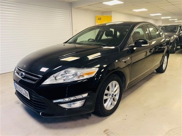 Black Used 2012 Ford Mondeo Zetec Hatchback | £2,799 (Good price) - Image 1/1