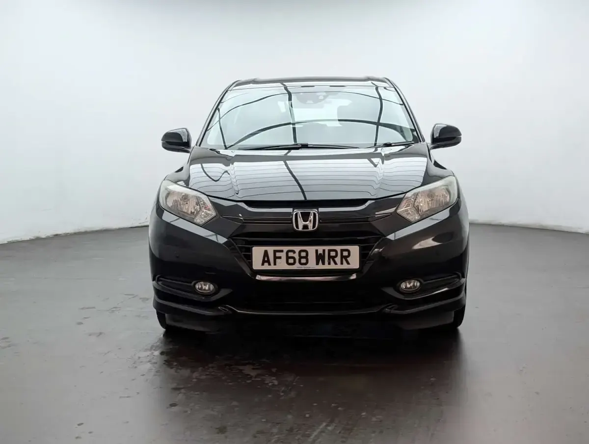 Second-hand Honda HR-V SE 130 CP (95 kW) 2018 Negru SUV