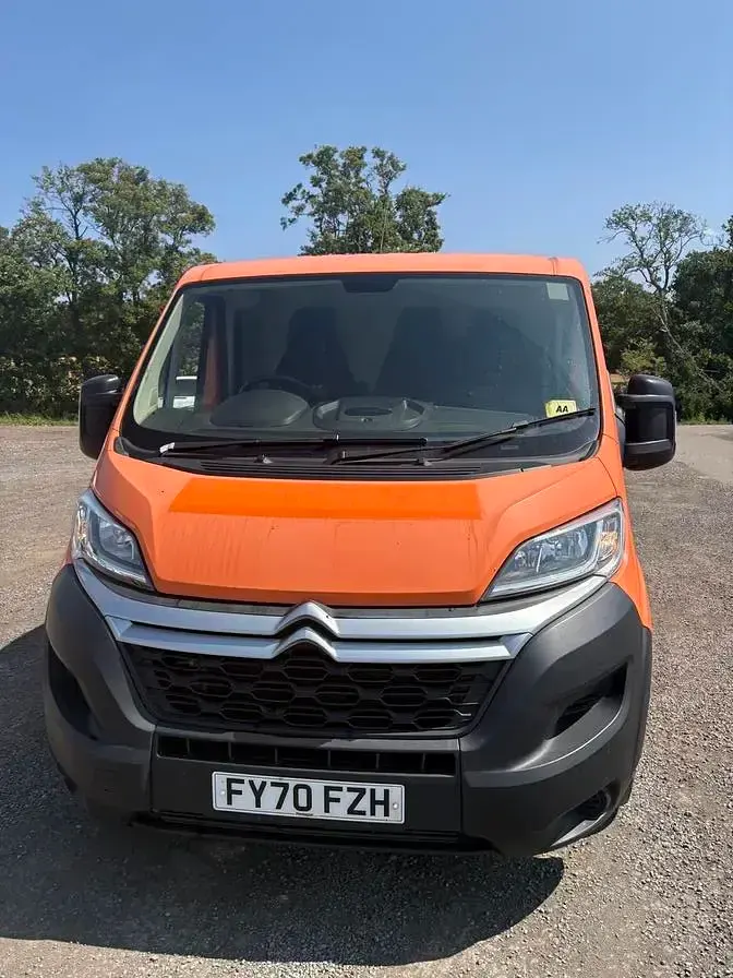 Used Citroën Relay 120 HP (88 kW) 2021 Orange Van