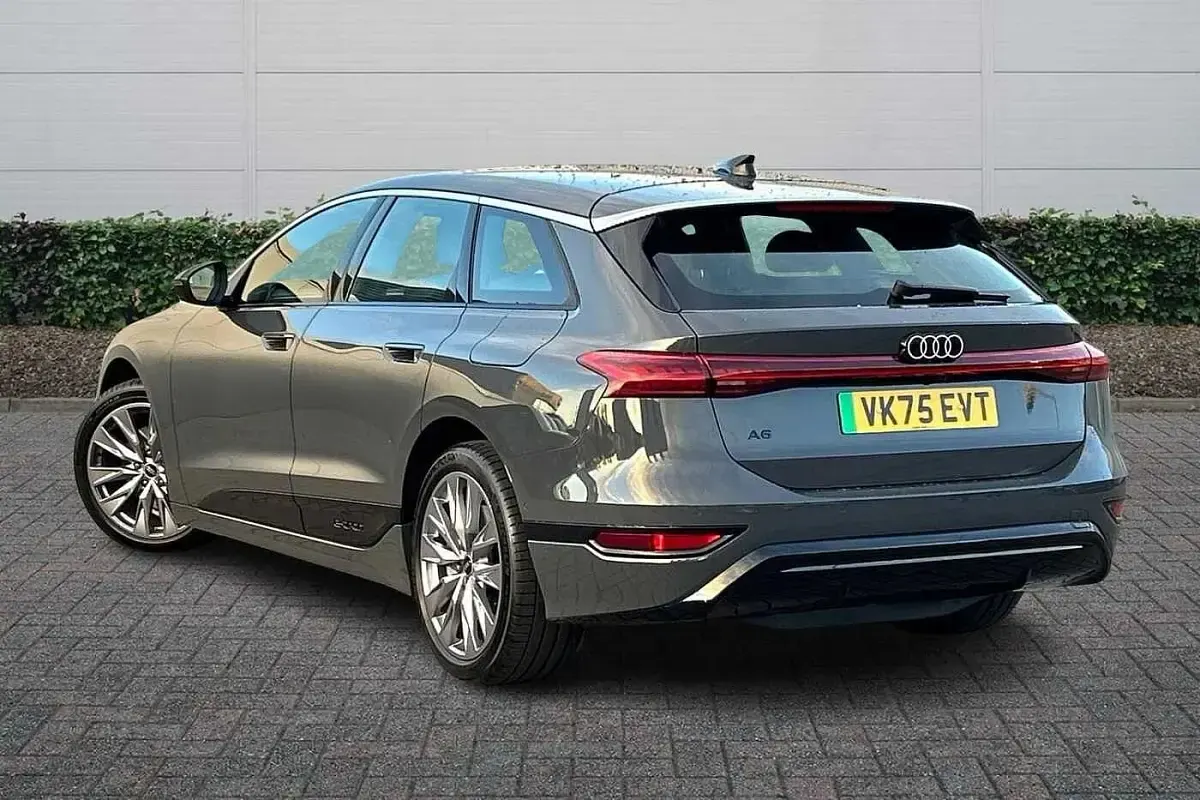 Used Audi A6 e-tron Sport 269 kW (367 HP) 2025 Grey Estate