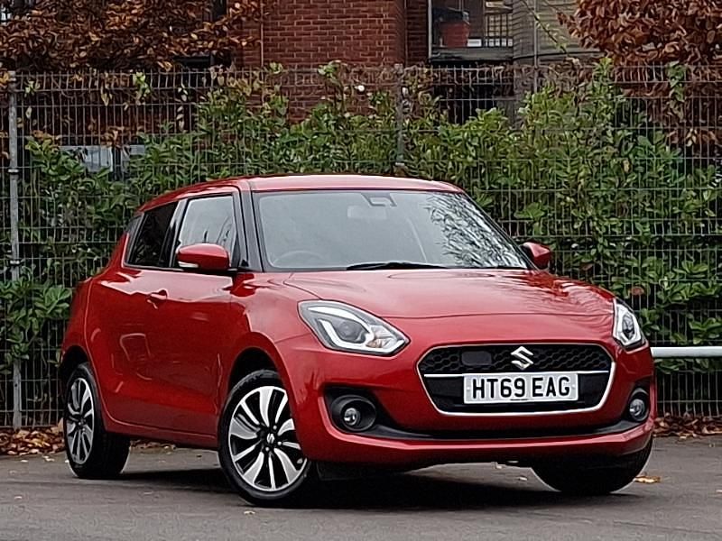 Red Used 2020 Suzuki Swift SZ5 Hatchback | £10,998 (Fair price) - Image 1/4