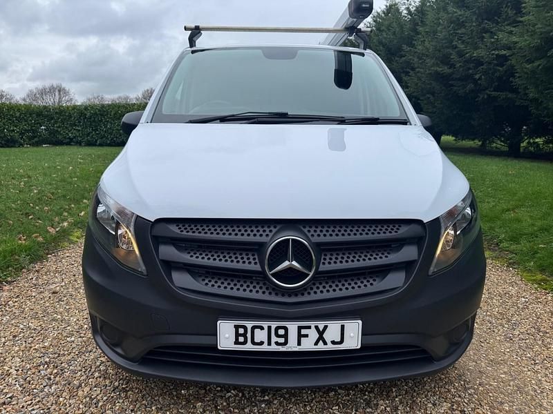Usado Mercedes Vito 2019 Branco Van