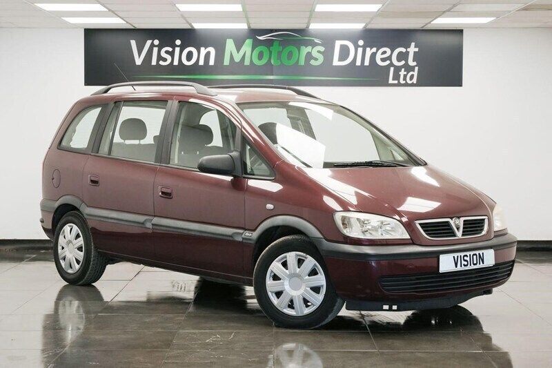 Red Used 2004 Vauxhall Zafira Design Edition MPV | £1,980 (Expensive) - Image 1/1