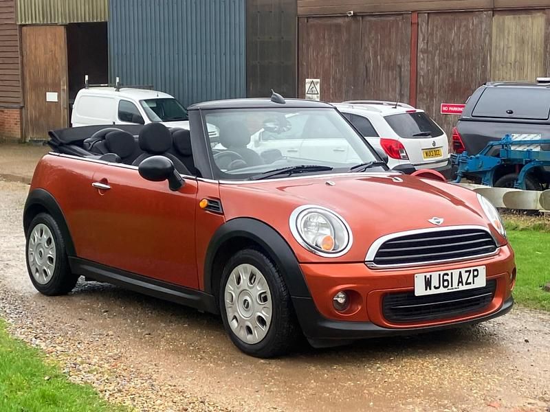 Used Mini ONE 2011 Orange Hatchback