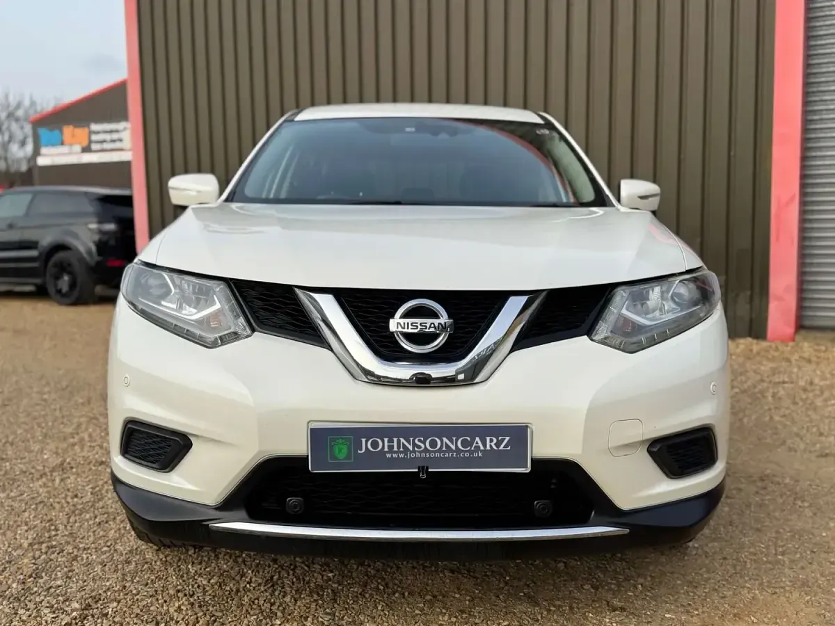 Used Nissan X-Trail 177 HP (130 kW) 2016 White SUV