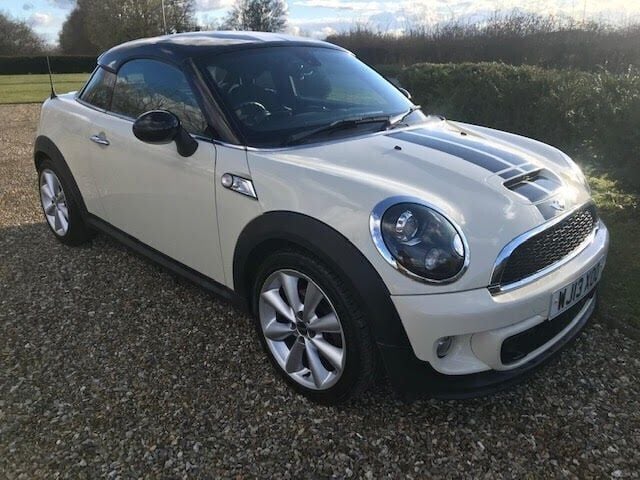 White Used 2013 Mini Cooper S Coupé Coupe | £4,450 (Fair price) - Image 1/4