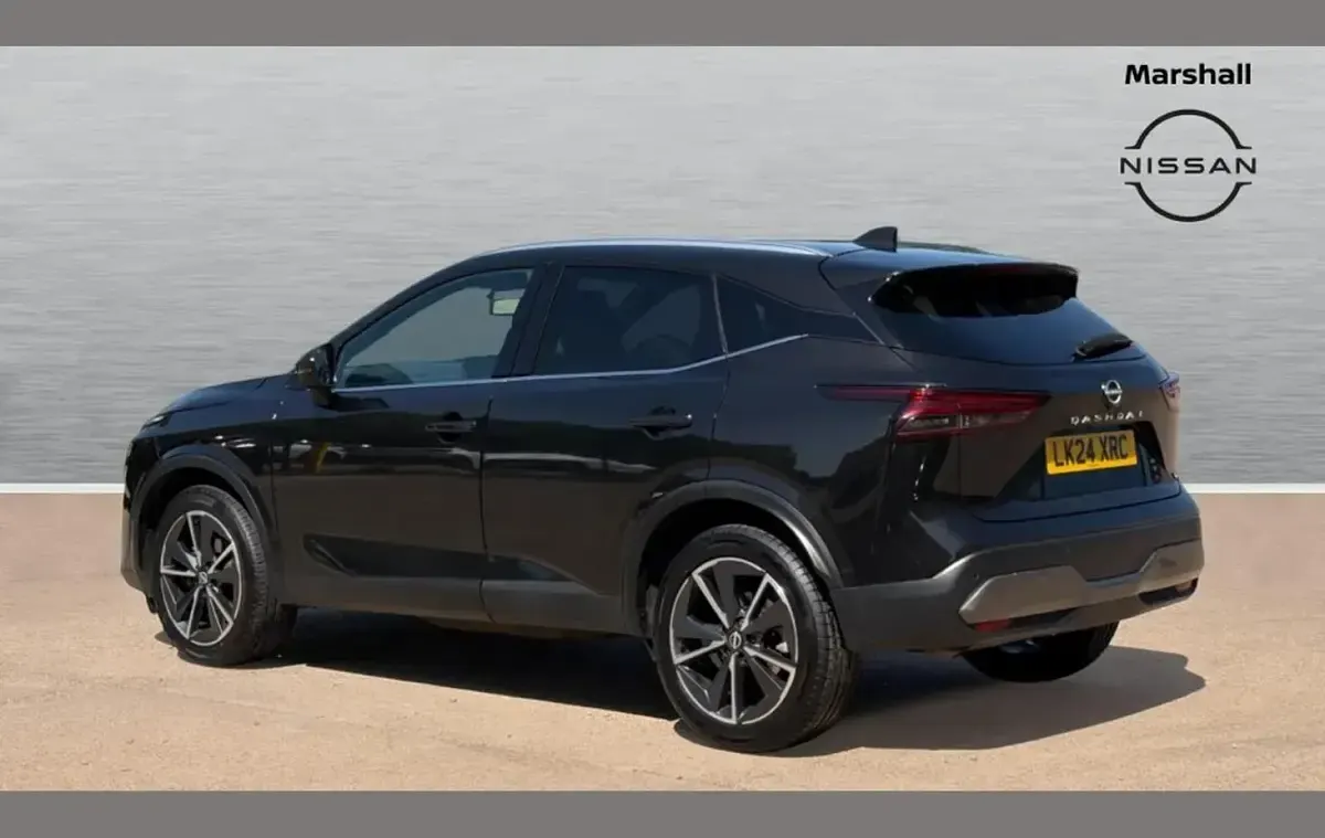 Used Nissan Qashqai Tekna 155 HP (114 kW) 2024 Black SUV