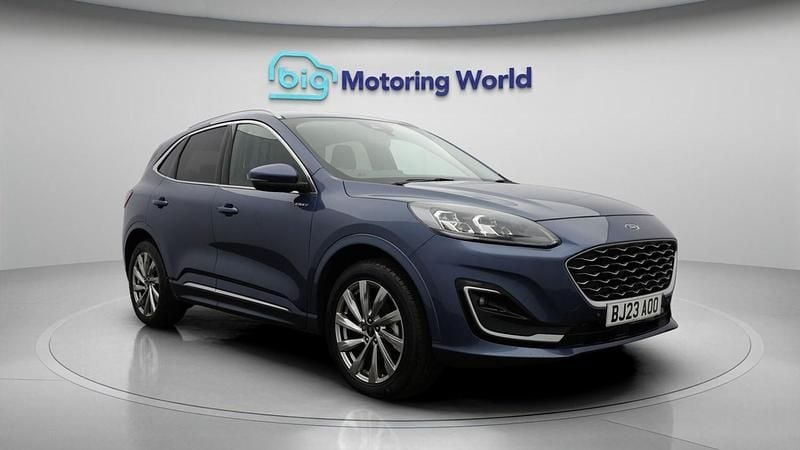 Used Ford Kuga Vignale 224 HP (164 kW) 2023 Blue SUV
