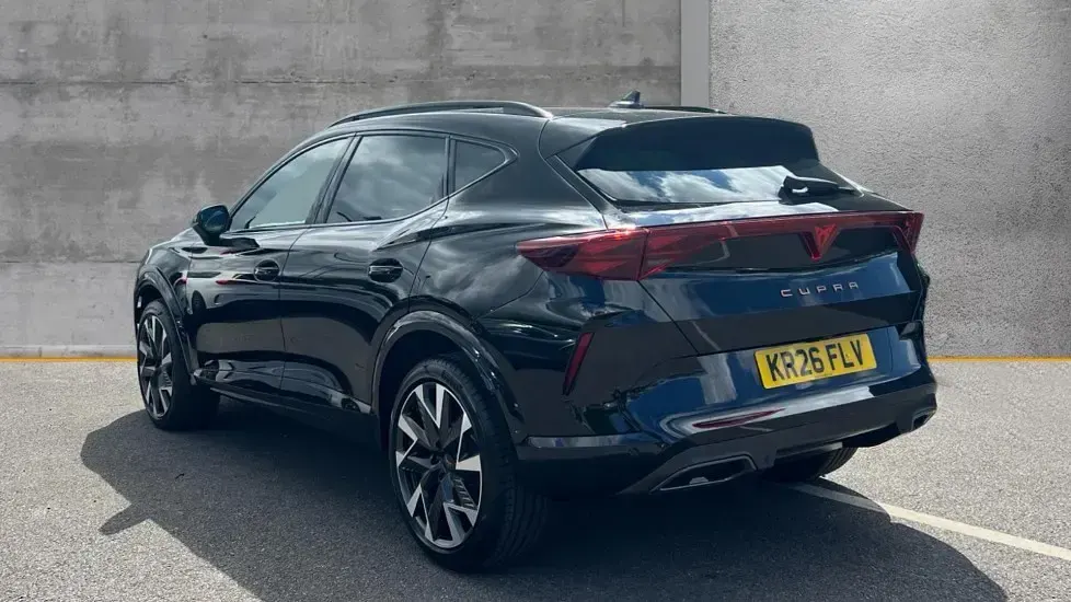 Nouă Cupra Formentor 150 CP (110 kW) 2026 Negru SUV