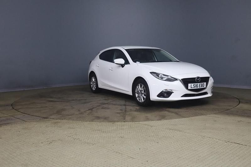 White Used 2016 Mazda 3 Hatchback | £5,480 (Good price) - Image 1/4