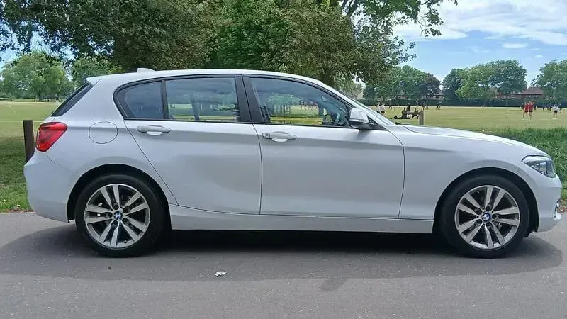 Used BMW 116 Sport Line 2016 White Hatchback
