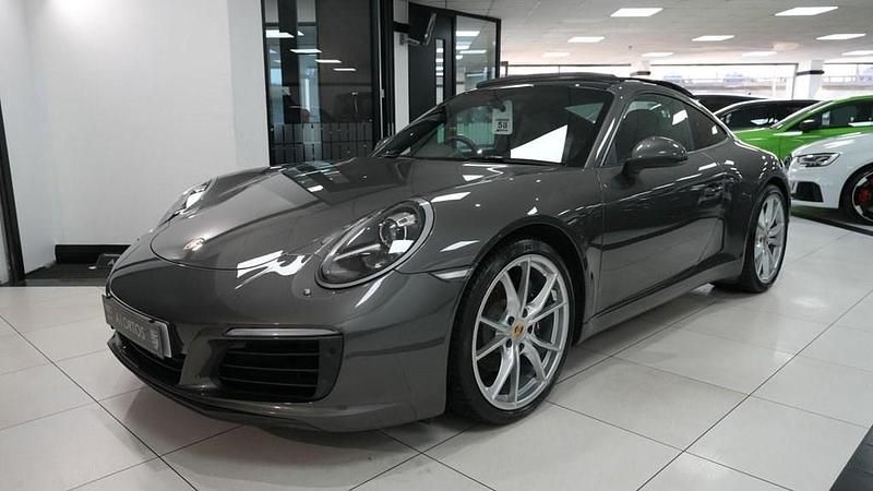 Used Porsche 911 Carrera 370 HP (272 kW) 2017 Grey Coupe