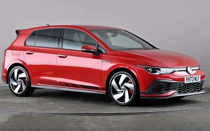 Begagnad VW Golf VIII GTI Clubsport 300 HK (220 kW) 2023 Halvkombi