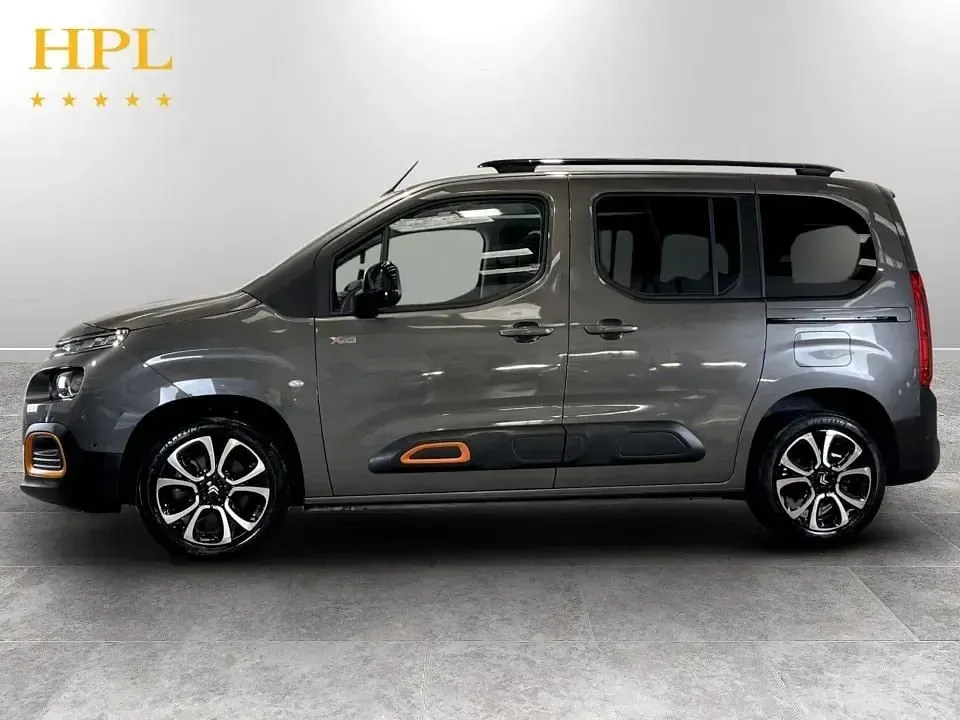 Usado Citroën e-Berlingo XTR 100 kW (136 CV) 2023 Gris Monovolumen