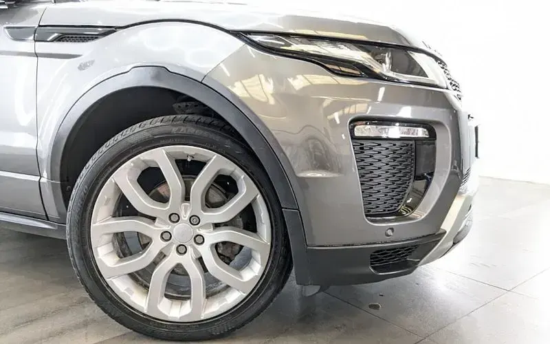 Begagnad Land Rover Range Rover evoque HSE Dynamic 180 HK (132 kW) 2017 Halvkombi