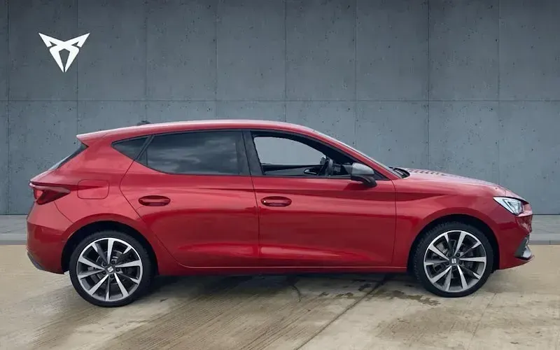 Used Seat Leon FR Sport 204 HP (150 kW) 2023 Hatchback