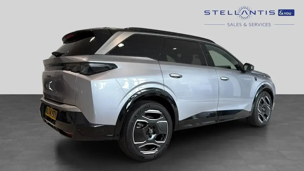 Used Peugeot 5008 GT 152 kW (207 HP) 2024 Grey SUV