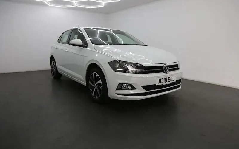 Used VW Polo SE 65 HP (47 kW) 2018 Hatchback