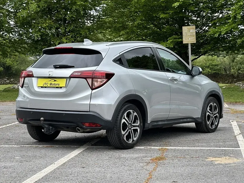 Used Honda HR-V EX 120 HP (88 kW) 2017 Silver SUV