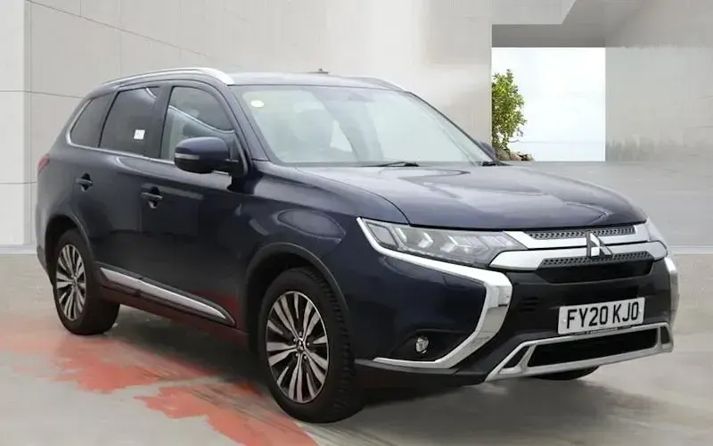 Used Mitsubishi Outlander 150 HP (110 kW) 2020 SUV