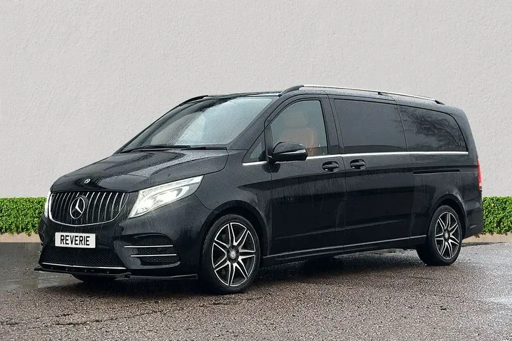 Used Mercedes V250 AMG line 190 HP (139 kW) 2018 Black MPV