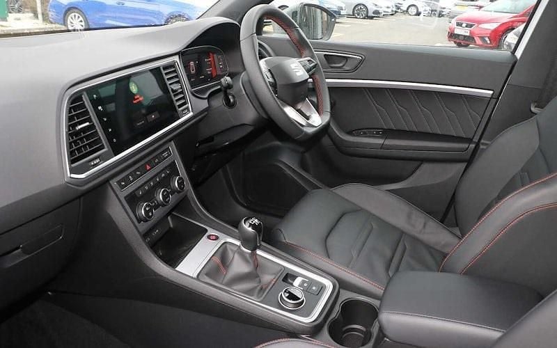 New Seat Ateca Black Edition 150 HP (110 kW) 2025 SUV