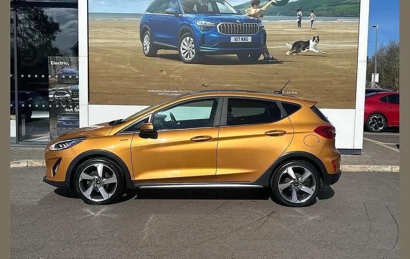 Used Ford Fiesta Active X 99 HP (72 kW) 2019 Yellow Hatchback